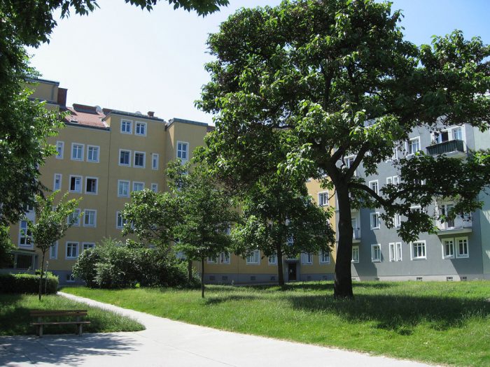 Gemeindebau Simmeringer Hauptstrasse