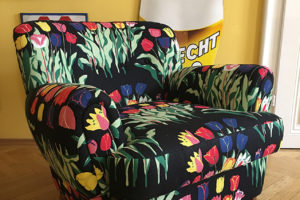 Kabinettsrücke Webseite Bilder Musterstücke Josef Frank Fauteuil Tulpen schwarz 1